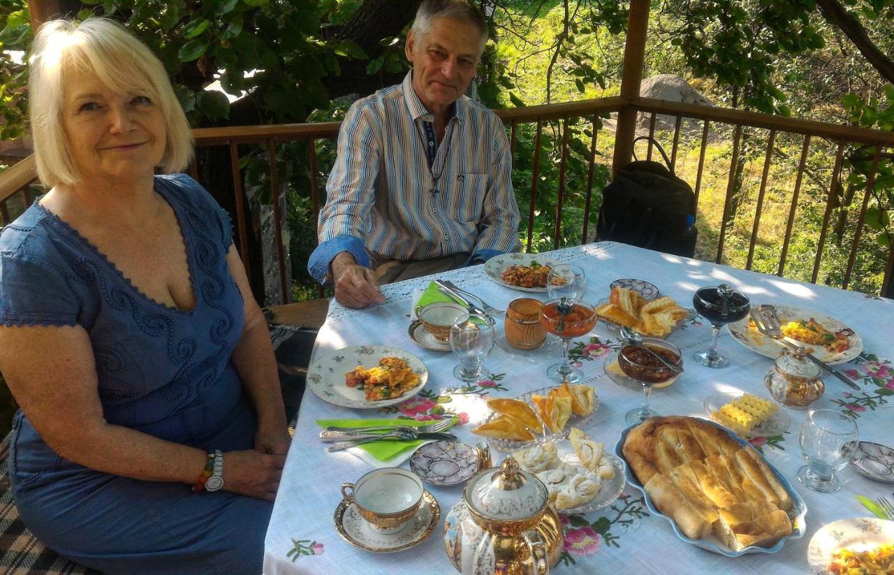 Haghpat Guest House Mary מראה חיצוני תמונה